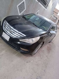 سوناتا 2011امريكي حادث جاملغ ودعاميه بدون دواخل  07724032260