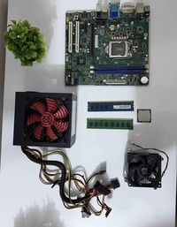 معالج i3 ٢١٢٨ • رامات ٦ جيجا DDR3 • بور سبلاي ٦٠٠ واط