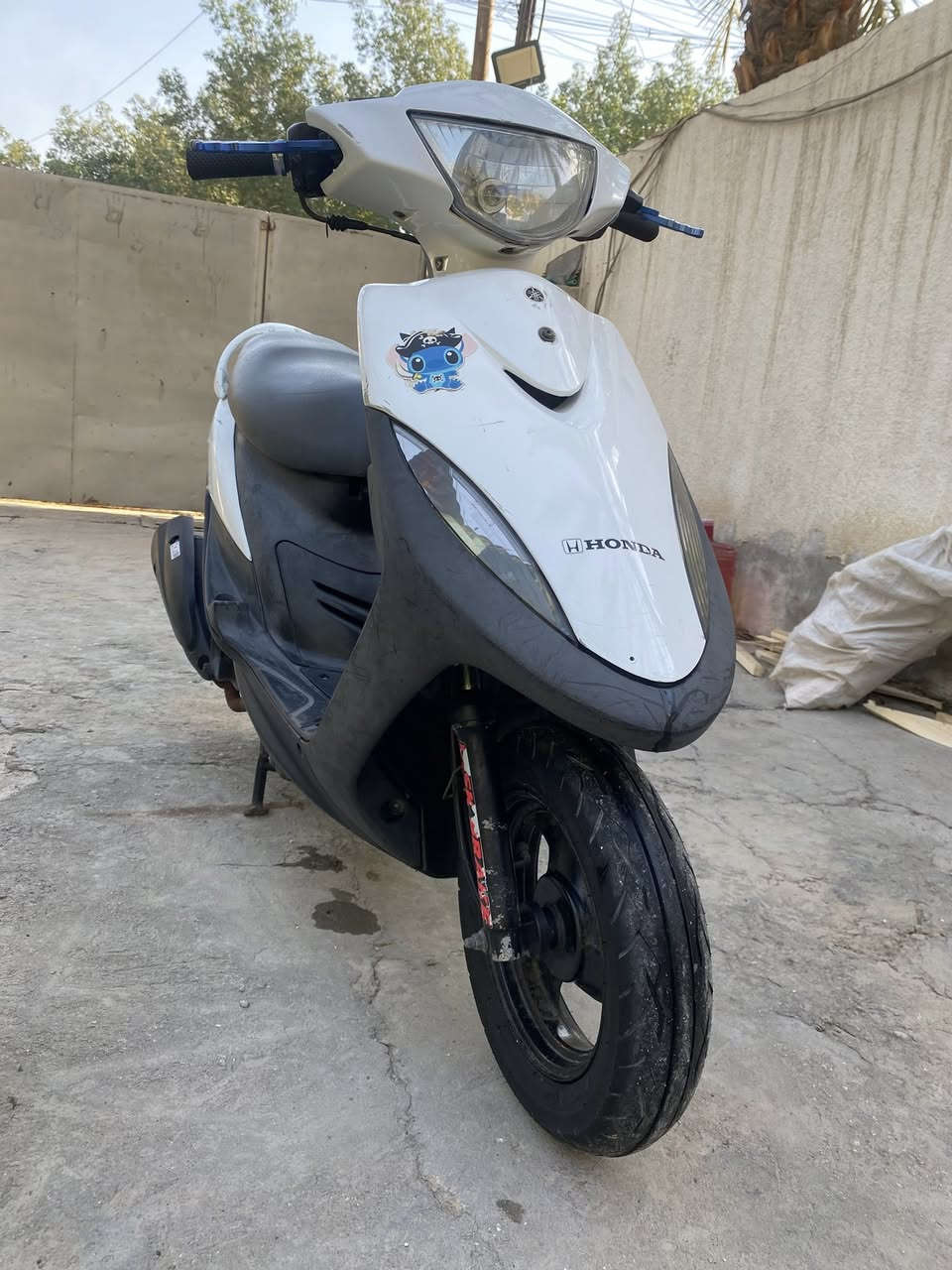 للبيع دراجه ماكس عدله صار شهرين من نازله رمبه دراجه جديده مكانها بغداد لأمين الثانيه 
***********
