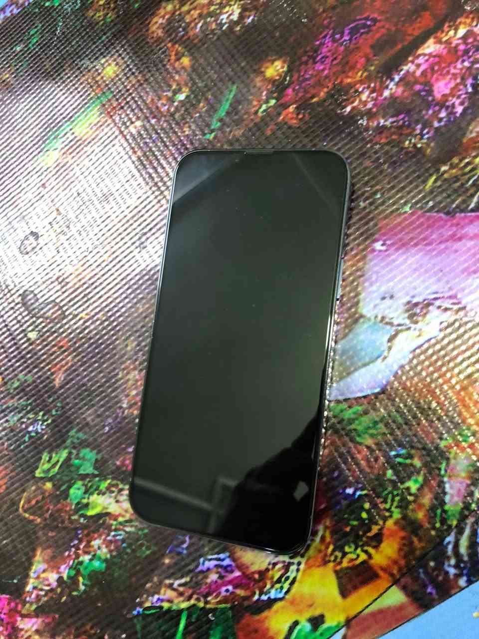 السلام عليكم  للبيع جهاز   ايفون 13برو ماكس جهاز جدا نضيف زلغ ما بي ذاكره 256 بطاريه 80 جهاز ما مفتوح ابد ودي ال اي مصلح ابو تلفونات وخل يفحصه 
السعر 650 بي مجال 
مكاني بغداد غزاليه 
*********** 
شوكت ما تريد تتصل اتصل كاعد 24ساعه 😂
