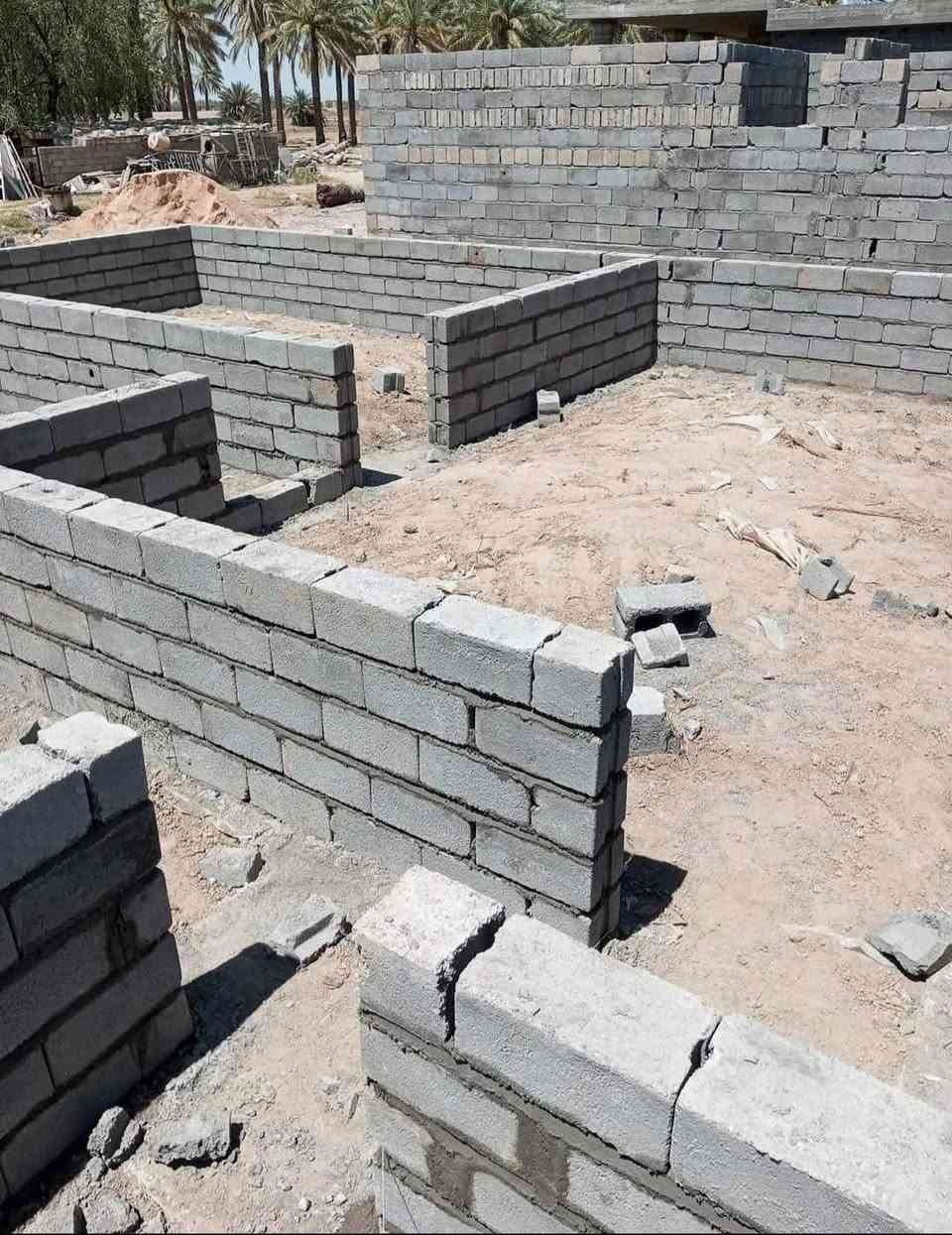 سلام عليكم خلفه بناء بلوك اشتغل قطعي على دبل وبل يوميه متفرق حاليا للتصال او خاص ***********.
