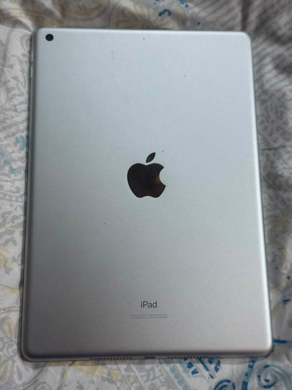 ‏سلام عليكم iPad سبعة ما مصلح كل شيء ما أبي جهاز نظيف شخط ما أبي الله شاهد عليه للبيع قفل 100 ￼￼.         ***********

