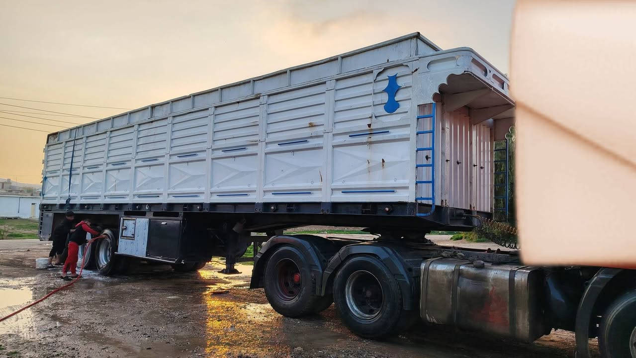 السلام عليكم ورحمة الله وبركاته
عربانه جاهزه عل شغل بوجهك
شاصي الماني 3 دناكير اسكانيه
كامل لشقل بريك كهرب كلا شقال
صنديك مطبخ تانكي ماي ثلاجه
كلهن جاهزات الطول 12متر و30
والارتفاع مترين و10 بدون تعلاوه
متر و 180 هاي مواصفاتها كمل
العنوان موصل اخوكم ابوثامر مكلف بنشر للاستفسار الاتصال
*********** 📲 سعر 90 
*********** 📱وبي مجال
