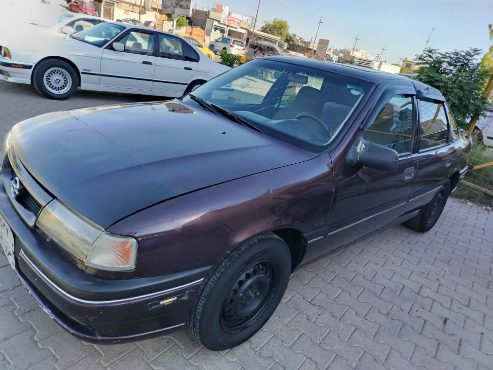 اوبل فكترا موديل ٩٣ محرك 20 سنويه منتهي تحويل والغرام شرط كيروالمحرك شرط والكهربائي دفتربنزين موجود مكان سيارة كركوك سيدين بنجاعلي قرب صيدلية شراي خابر ***********سعر 34 كركوك, العراق
