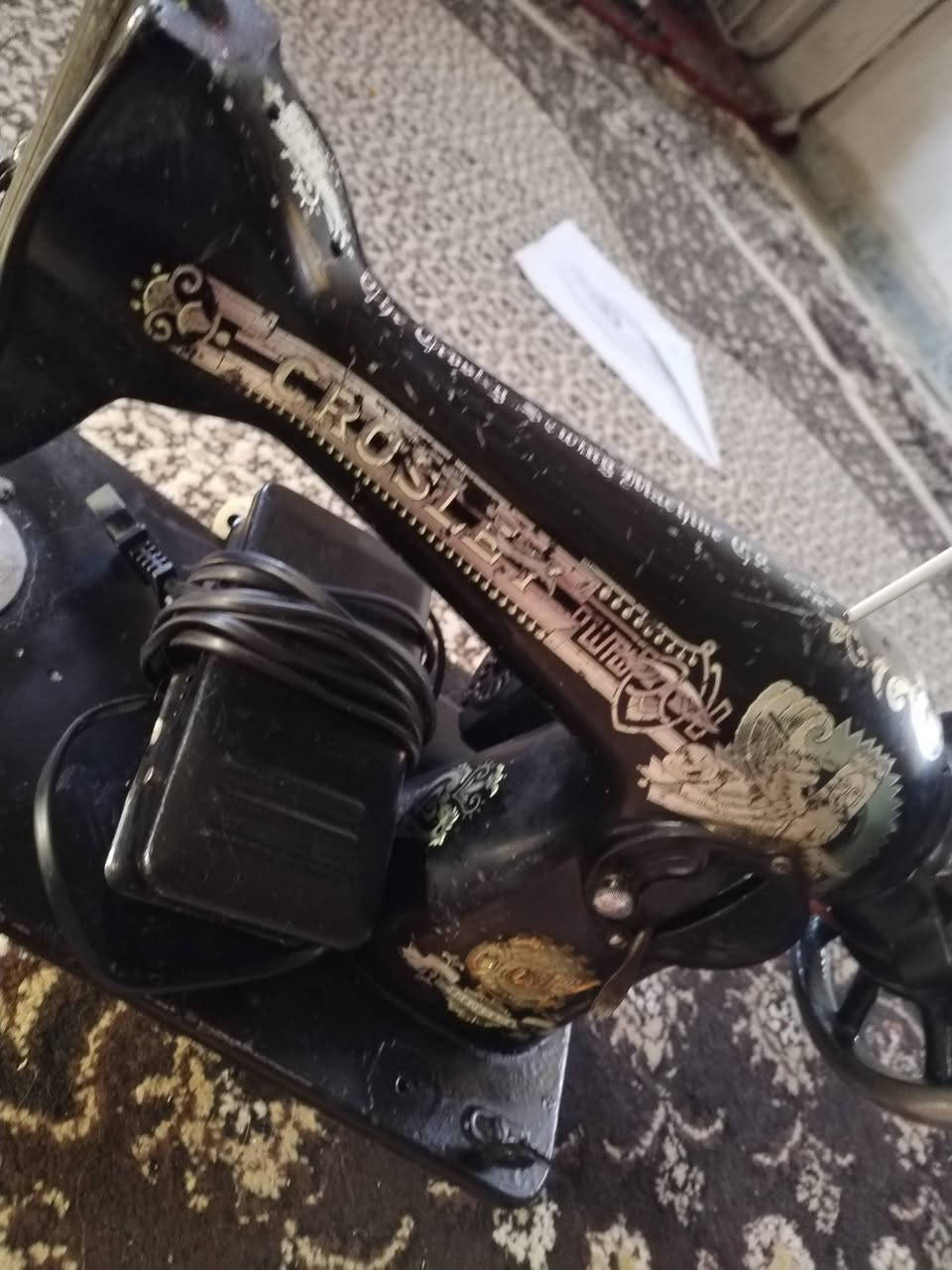 .
ماكينة خياطة قديمة صناعه بريطاني من شركه  سنكر انتيكه  صناعة ممتازة، قوية وتتحمل الشغل، تفيد للاستخدام المنزلي أو لهواة جمع الانتيكات التراثية بعده  تعمل  وصوته ناعم
 مناسبة للخياطة الثقيلة والخفيفة.
السعر ٦٠ الف  بدون ميز
للتواصل على الخاص 📩


**إذا كنت صاحب هذا الإعلان وتريد حذفه لأي سبب، رجاءا أرسل رسالة إلى الدعم الفني**