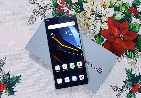 ريد ماجك 10 برو
جهاز اخو جديد مستخدم قليل 
جهاز مكفول غراض كامله 
 ذاكره 256 رام 12+12
السعر 750 قفل 
مكاني نجف ***********
