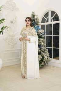 قفاطين مغربية♥️  🪄الشغل تطريز حاسبة🧵🪡 🎗️مڪون من 3️⃣ قطع ←فستان داخلي ش...