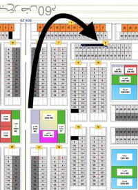 مجمع الشمس • ٢٠٠م • قرب المدخل الرئيسي