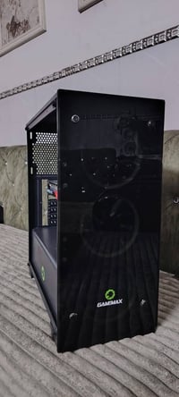 كورساير 32غيغا • ثرمل رايت 550واط • كيس 3مراوح RGB