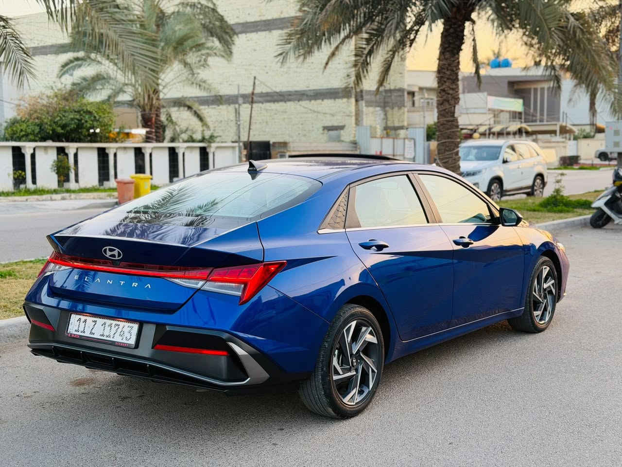 سلام عليكم الانترا موديل 2025 ماشيه (9000 )زيرو /وارد  امريكي حادث بنيد نفسه او جاملغ 
فو مواصفات 
فتحه
بصمه
رادار امامي
رادار خلفي 
رادار جانبي
داخل رصاصي 
سايد بريك بصمه
كشنات تدفئه
ثلاث انضمه 
نضام انزلاق
تحديد مسار 
توقف ذاتي
لد امامي 
لد خلفي 
لد داخلي ازرق
بعد بيها مواصفات  اكثر 
مكاني بغداد الشرطه الرابعه هاتف *********** السعر 165 ماكو هيج سعر
