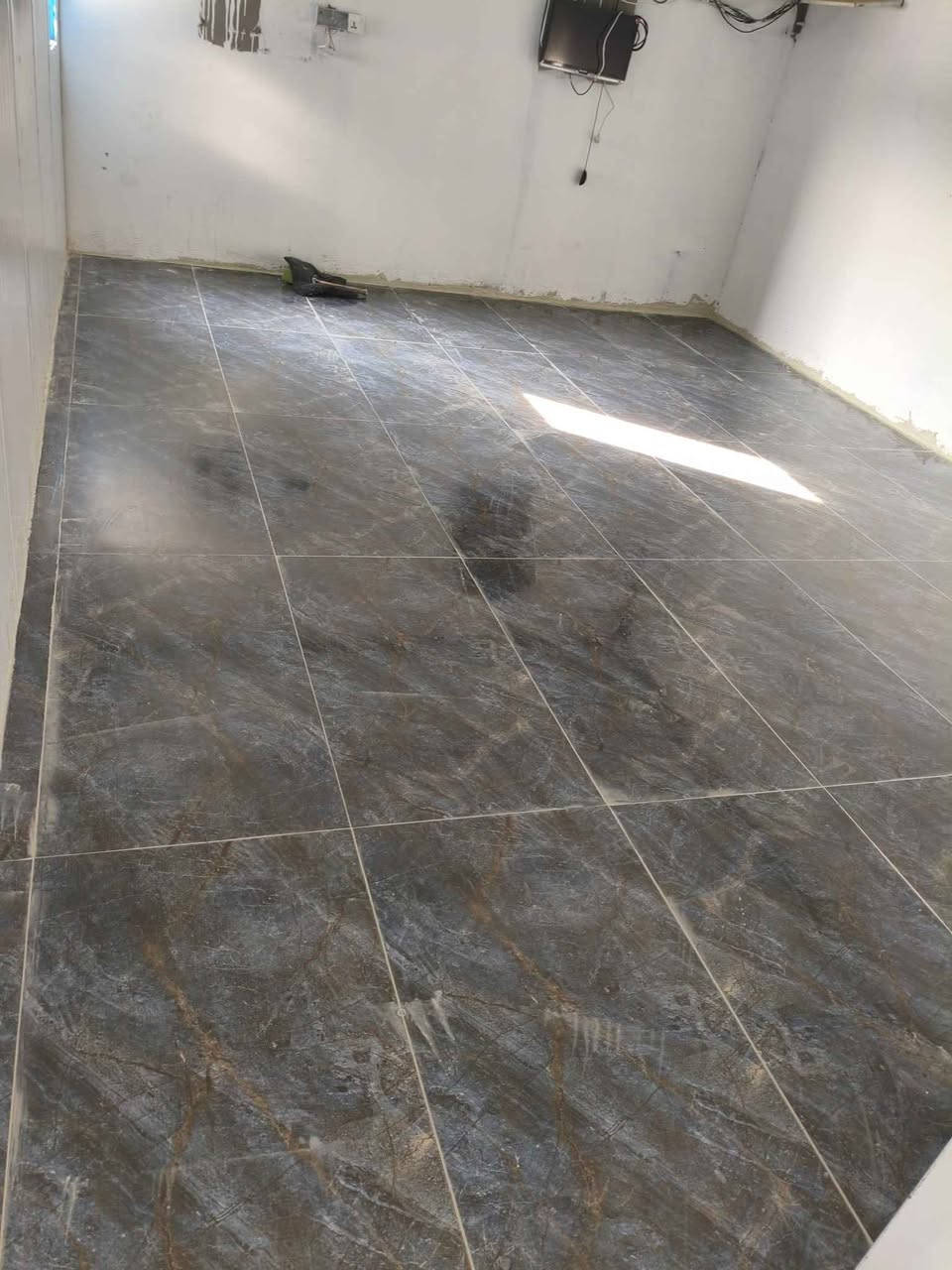 سلام عليكم اصطه سيراميك متفرغ حاليا 
*********** كركوك, العراق
