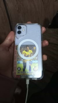 آيفون ١١ • ذاكرة ١٢٨ • ظهر مكسور