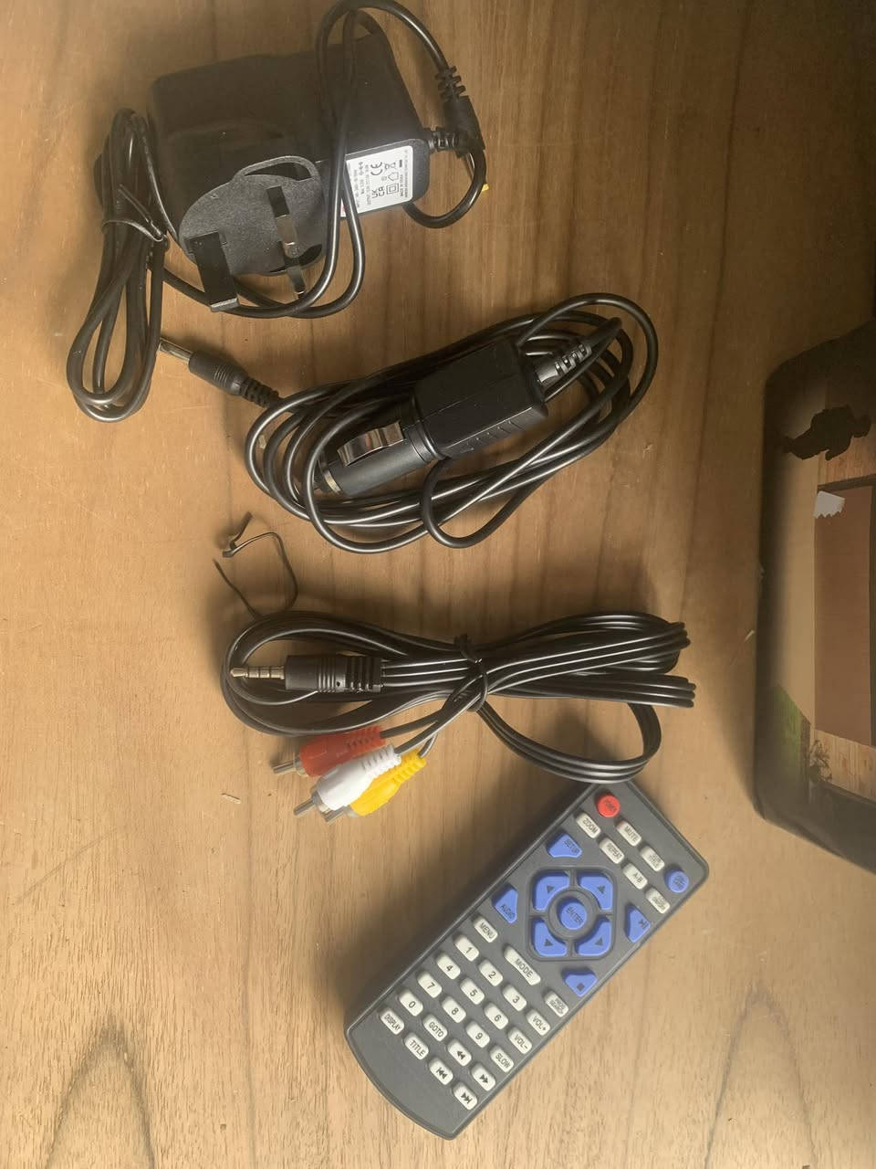 السلام عليكمDVD جديد لون مميز يرهم عندك بالسياره وشغل فيديو


**إذا كنت صاحب هذا الإعلان وتريد حذفه لأي سبب، رجاءا أرسل رسالة إلى الدعم الفني**