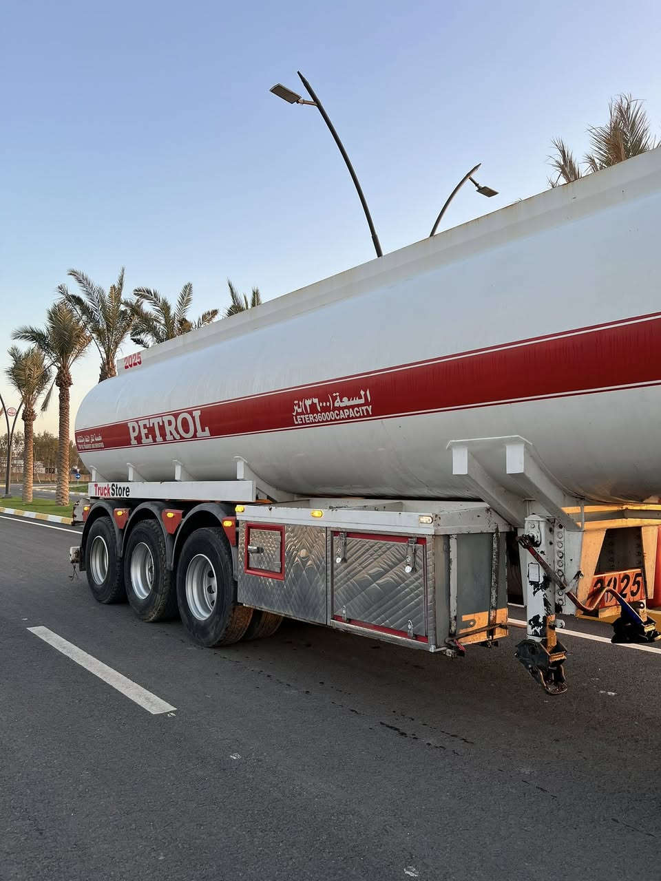 تانگار بؤ فرؤشتن  موديل 2025 وعت خنجار  هامو چياني به شرت *********** /***********
