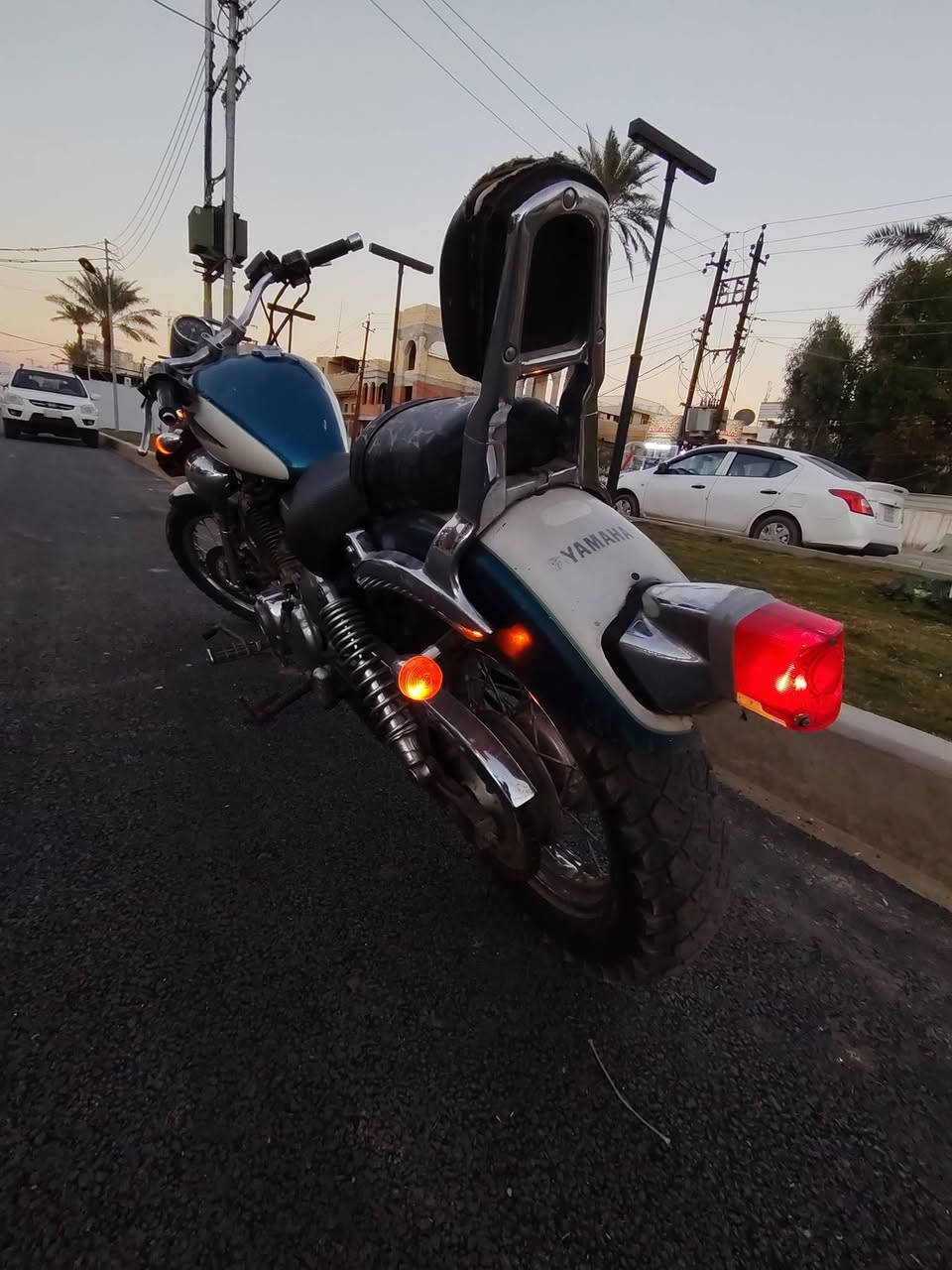 السلام عليكم ياماها فيراكو محرك 250 للبيع دراجة حديدة يعني أوراقهة ماكو فقط اكفلك سرقة دراجة نواقص بسيطة محرك مامفتوح تجي تفحص وتجيك يراد بس تقسيم كابريتر
سعره ٩٠٠ وبيهة مجال مكاني بغداد رقم
***********
