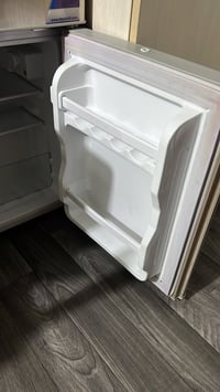 ثلاجة صغيرة • جديدة • بغداد