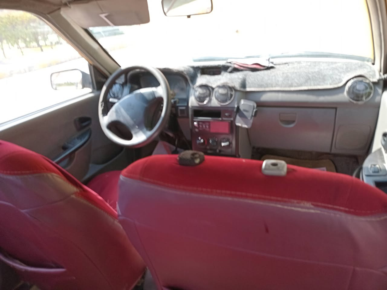 سايبة موديل ٢٠١٢ سيارة بسمي رقم انكليزي كربلاء السعر ٢٨ غير متواجد على الفيس للاتصال *********** مكان السيارة كربلاء
