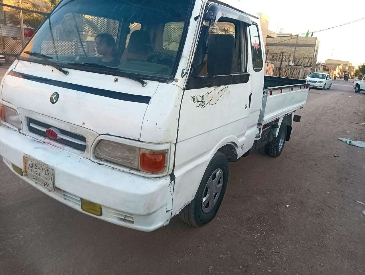 بنكو موديل 96 الماني  السعر 24. وبيها مجال   بيع مستعجل راعي ماواصله .البيع بدون...تخم تاير جديد مكينه وكير واكسن خير من الله.مكانها بالنجف ..***********..
