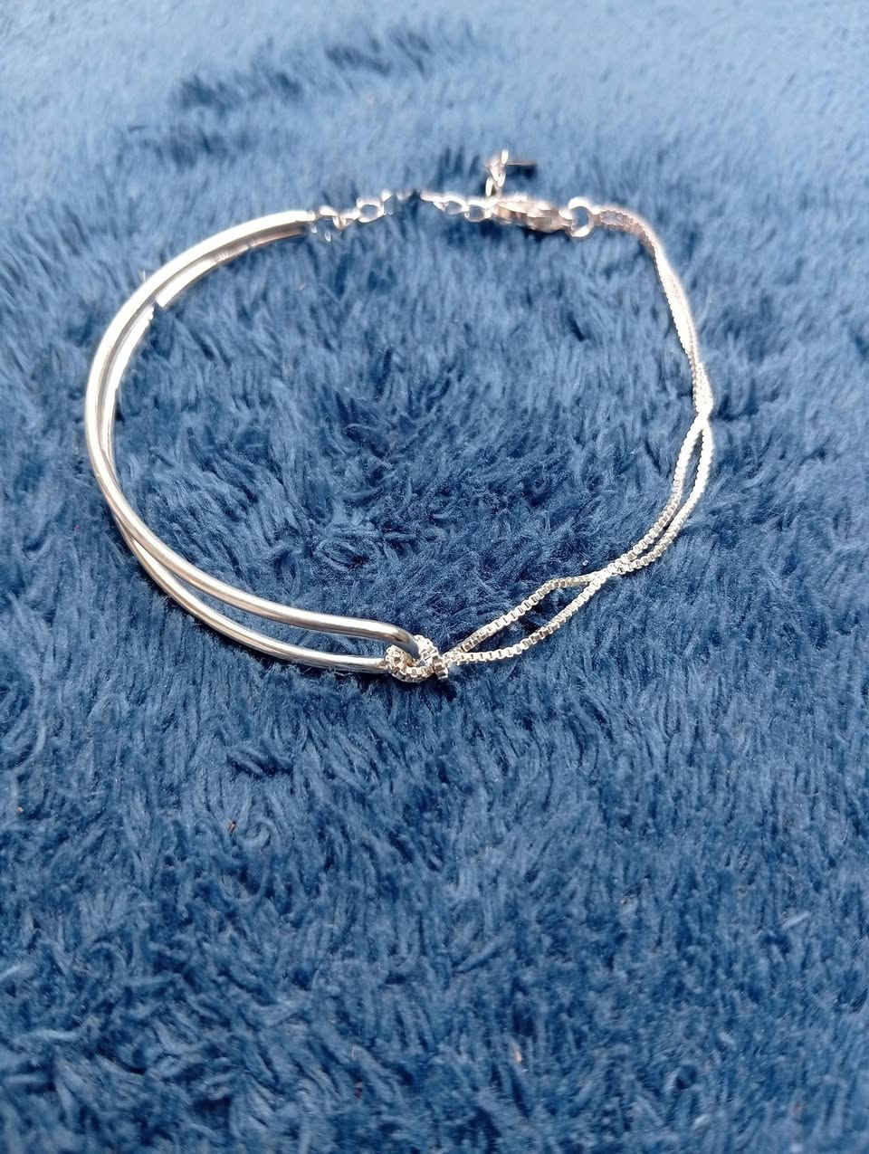 سوارات فضه عيار 925  للبيع توجد خدمه توصيل


**إذا كنت صاحب هذا الإعلان وتريد حذفه لأي سبب، رجاءا أرسل رسالة إلى الدعم الفني**