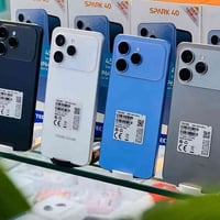 سبارك 40 • ٢٥٦ جيجا ٨ رام • بطارية ٥٢٠٠ مللي