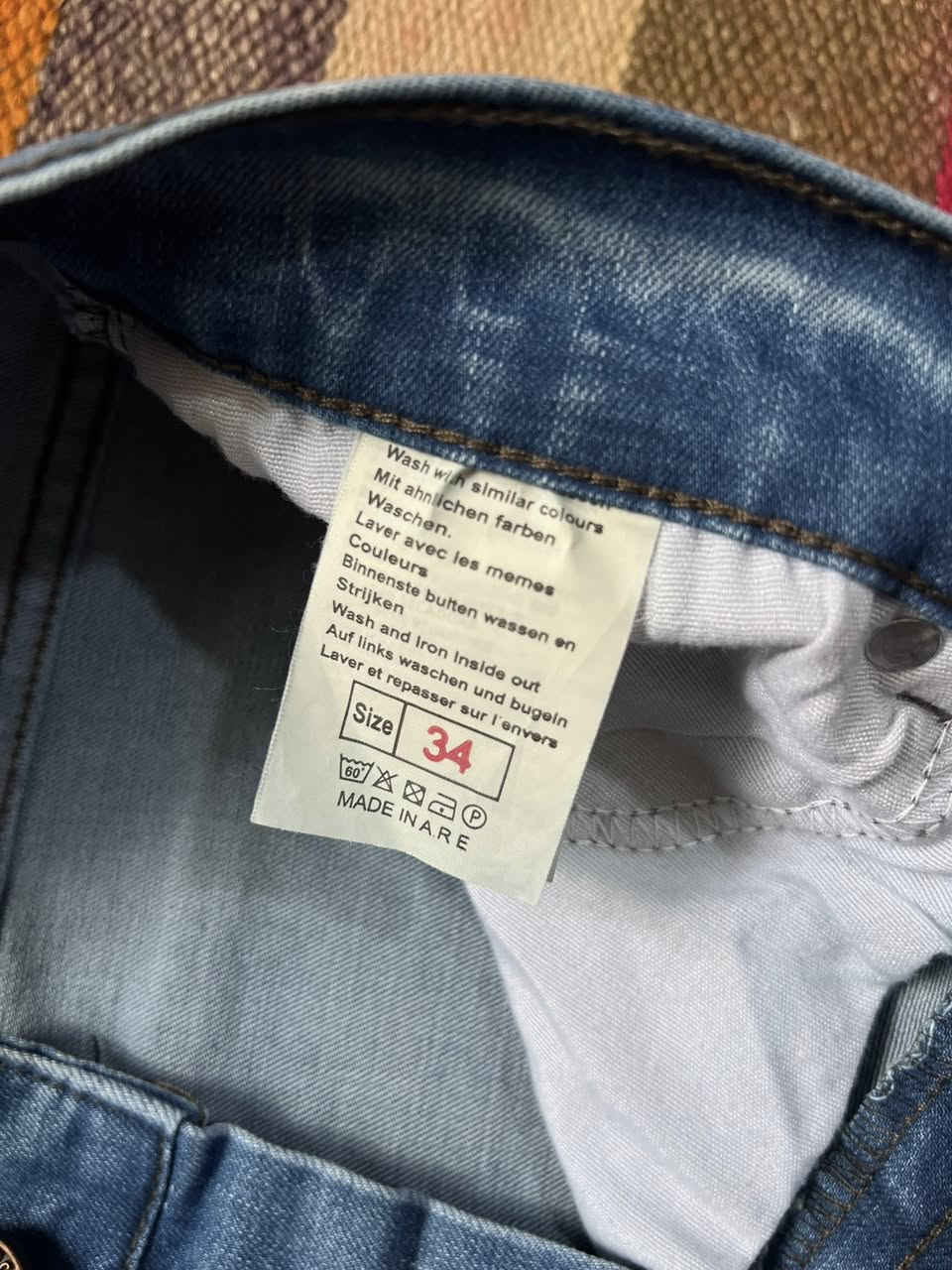 تم التكرار تستاهلون 
💥😍
قطعه وحده بس 

تمبرلاند 
اورجنال جينز حديث 

هاف بوري عرض ٢٠
كمر ٣٤ ستندر
طول ١.٥

السعر والحجز مراسله الصفحه او واتساب


**إذا كنت صاحب هذا الإعلان وتريد حذفه لأي سبب، رجاءا أرسل رسالة إلى الدعم الفني**