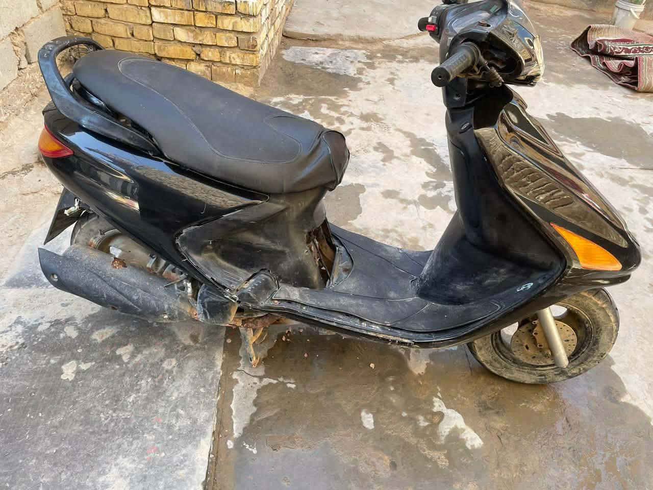 السلام عليكم دراجة فراشة للبيع شغالة مابيهة اي شي ورايدهة 200وبيهة مجال مكاني الديوانية حي الفرات متواجد علة لفيس


**إذا كنت صاحب هذا الإعلان وتريد حذفه لأي سبب، رجاءا أرسل رسالة إلى الدعم الفني**