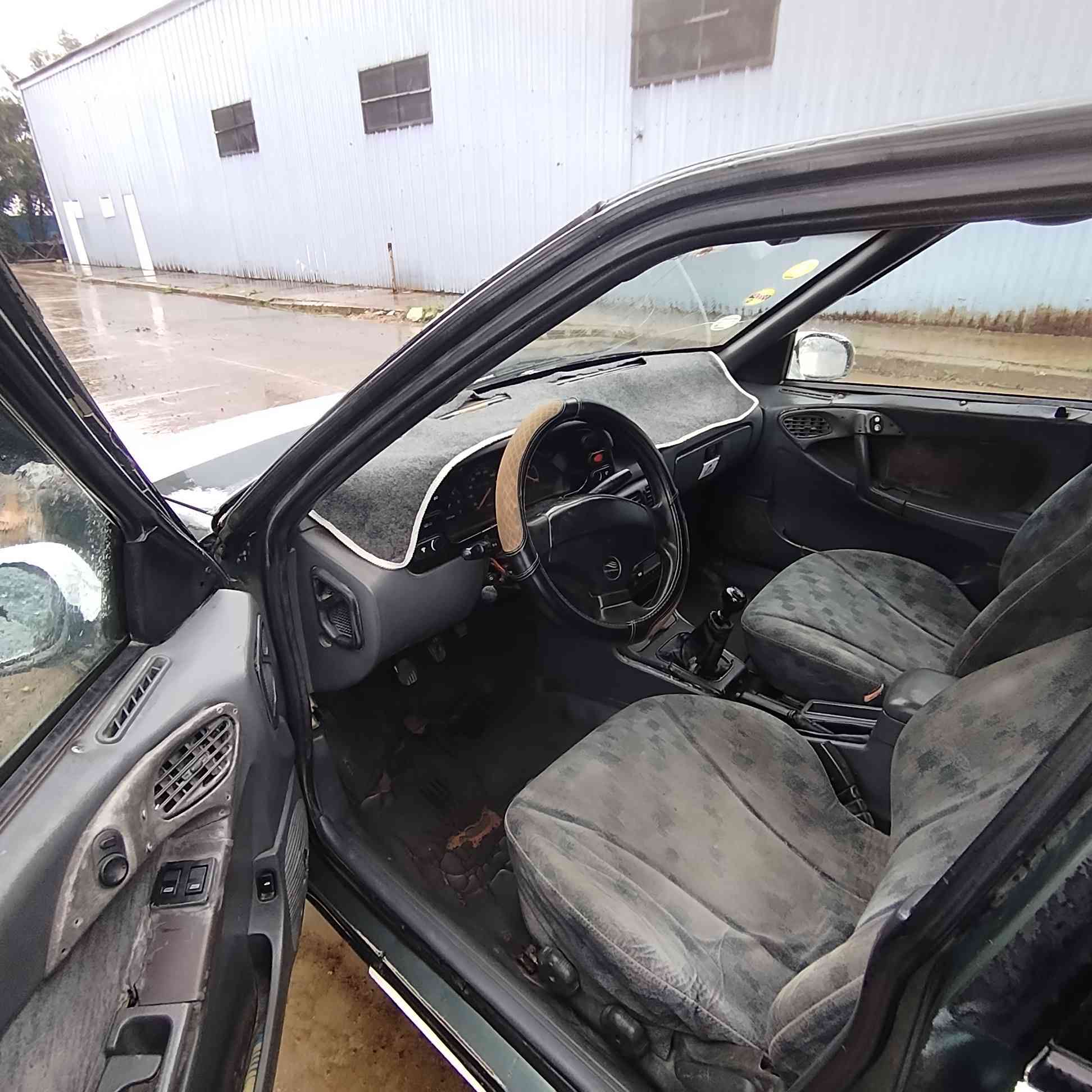 السلام عليكم دايو اسبرو للبيع حجم المحرك 18 رقم كركوك الماني ثانويه نافذه بال 21 السعر 22 وبيها مجال شيء بسيط مكان السياره تكريت رقم الموبايل *********** ***********
