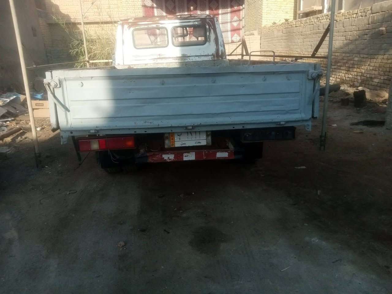 السلام عليكم سيارة روسية مكينة كير اكسل تخم تاير مكينة بلادية بيهة خيط بخار رقم بغداد سنوية مار عليهة سنة              العنوان واسط قضاء الموفقية حي الامام علي قرب حسينية البدري  للاستفسار ***********/***********
