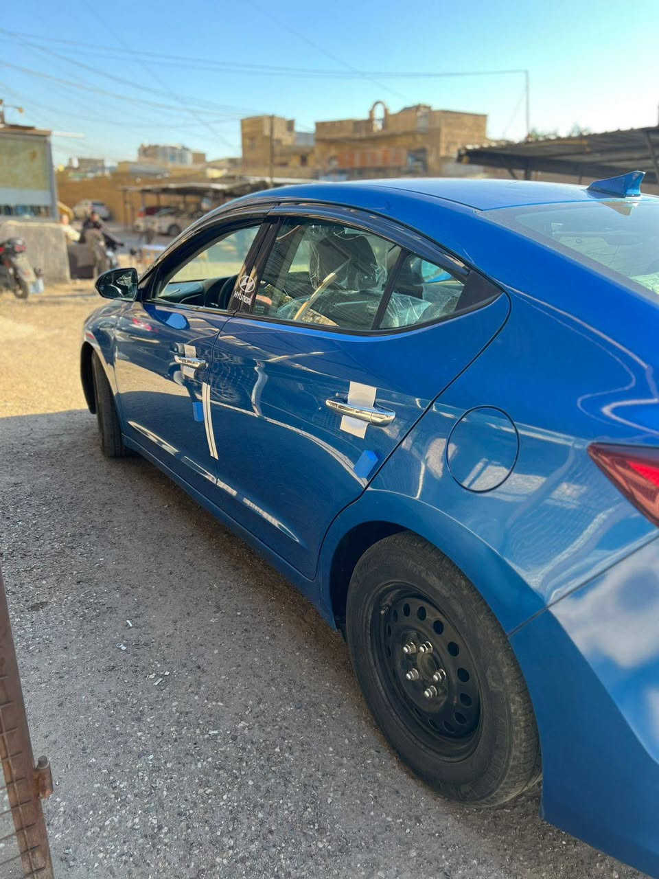 النترا ٢٠١٧ وارد امريكي السونار منشور بالصور صاحبها بغداد كير مكينه تبريد مكفولات مابيها اي نقص مكينه ٢٠٠٠ دوش مكانها شارع حيفا سعرها ١١٣ وبيها محال بسيط للاتصال ***********
