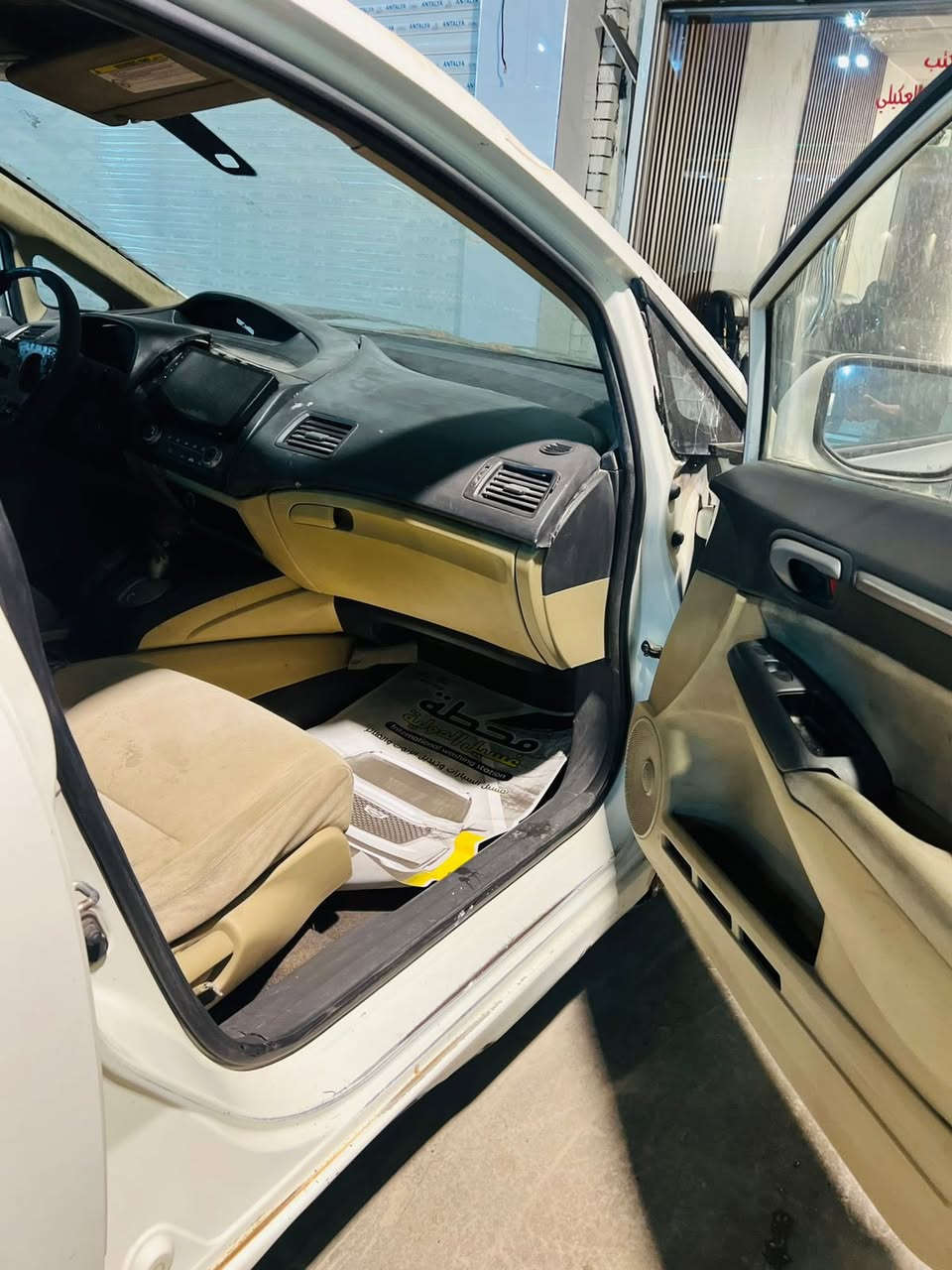 هوندا سيفك 2007 كير مكينة مكفوله جدد كير اوتووو
رقم شمالي صارلها عندي عشر سنين ما واصل لراعيها
ابيع واقع حال ورقم ابو سنويه موجود اتصل بي لكن واقع حال
سعرها  22 ورقه وبي مجال حيل بسيط 
للتواصل *********** 
السياره يرادلها ترتيبات اتكملها وترتب لدعاميه ولجاملغ
شراي يتصل ولايتعبني سياره كير اوتوو
