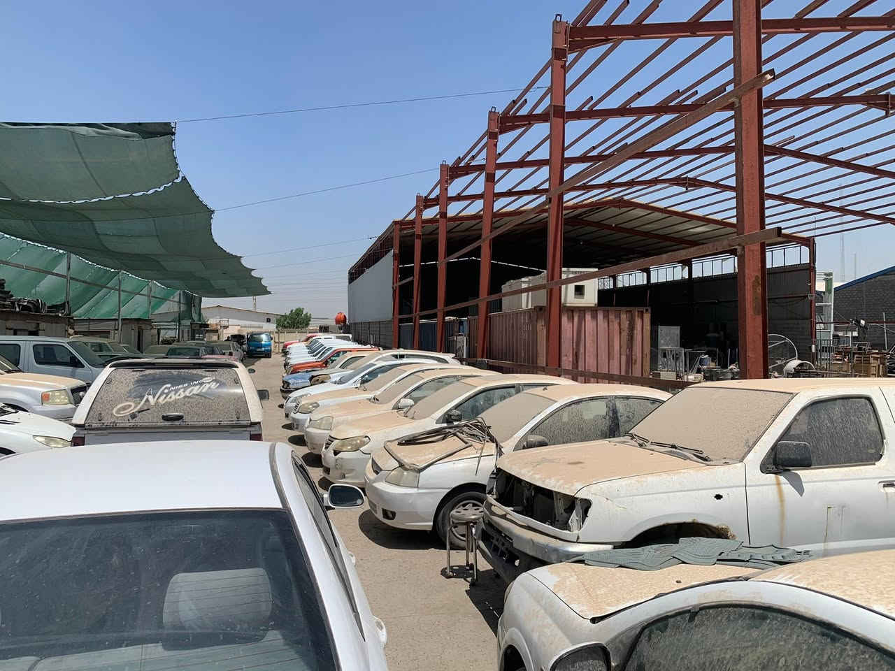 السلام عليكم يوجد سيارات مزاد وزارة الداخليه انواع الماركات والمديلات مكان بغداد جسر ديالى الجديد للاستفسار

‭***********‬
