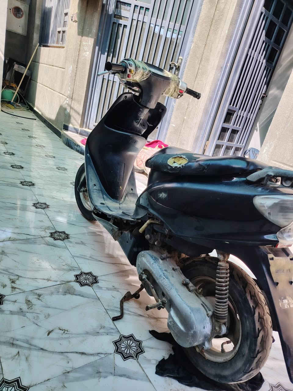 دراجه عصفوريه سلف وهندر تشتغل سعر 250 الف بيع مستعجل ***********
