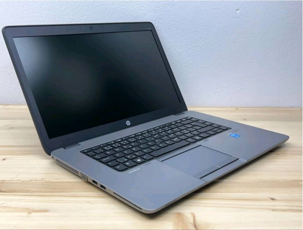 لابتوب نوع hp 
المعالج  intel cori7 

الجيل الرابع

الرام 8 كيكا 

الهارد  256  نوع SSD 

حجم الشاشه 15.6 بدقة full HD

يحتوي على كرتين شاشه داخلي وخارجي 

كيبورد ضوئي 

ويندوز 10برو 64 بت

السعر 210