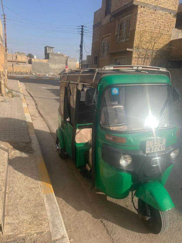 السلام عليكم تكتك موديل ٢١ شهر ١٢ مرقم رقم أنكليزي بأسمي تكتك مكفوله من الشرك مكفوله من التنقيص والتبخير التكتك مجفته تجفيف مال شركه فقط بيه صبخ فوك البك لايت الايسر على كد شبر واحد  السعر 8200 وبيه مجال للشراي 
العنوان الاحسينيه مال راشديه 
رقم تلفون ***********
