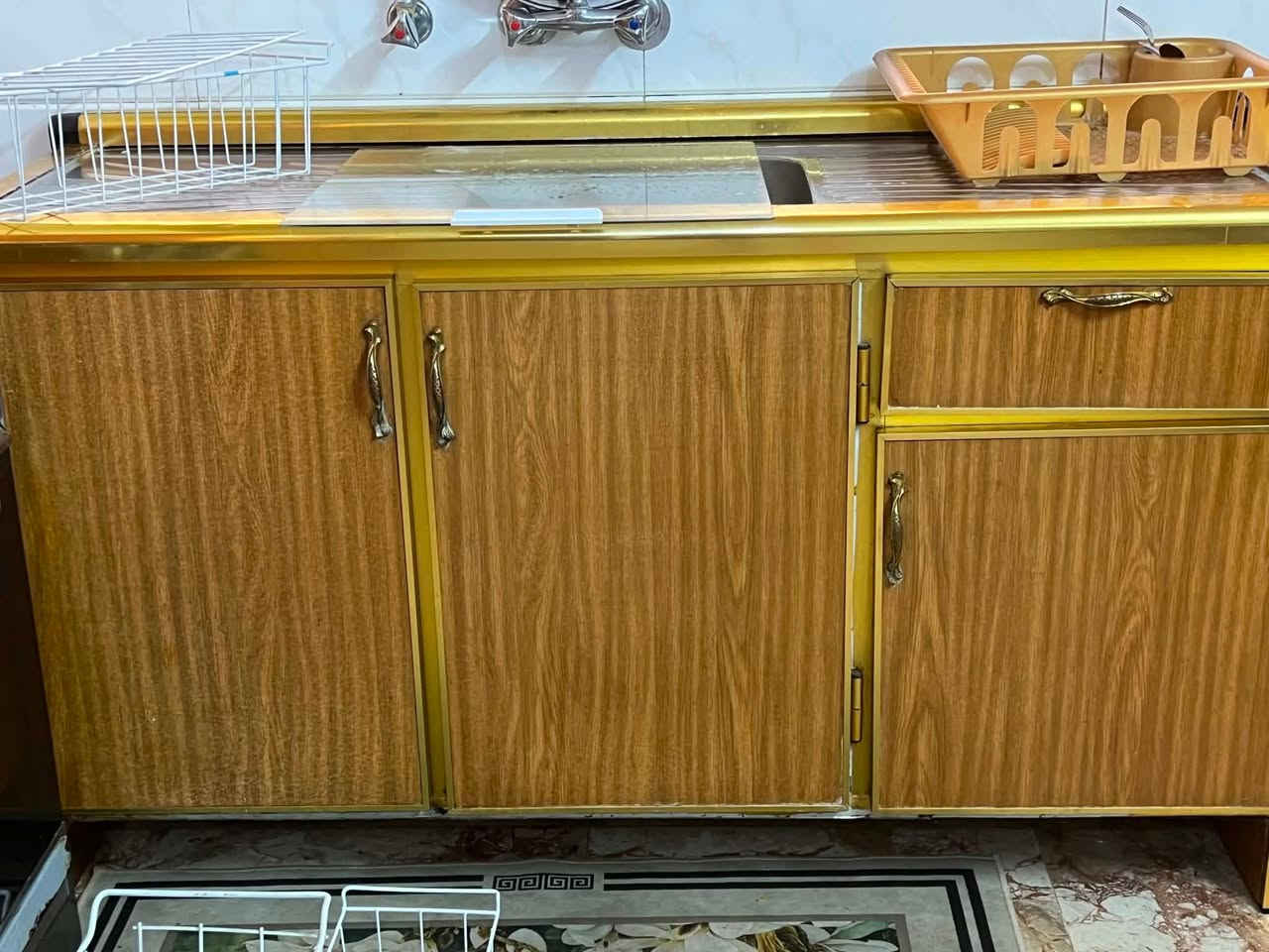 كاونتر 3قطع اخو الجديد تفصال ثقيل السعر ٢٧٥ وبي مجال الشراي يتفضل خاص او يتصل ***********وبي واتساب
