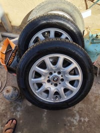 BMW • تاير ٢١٥/٦٠/١٦ • حله