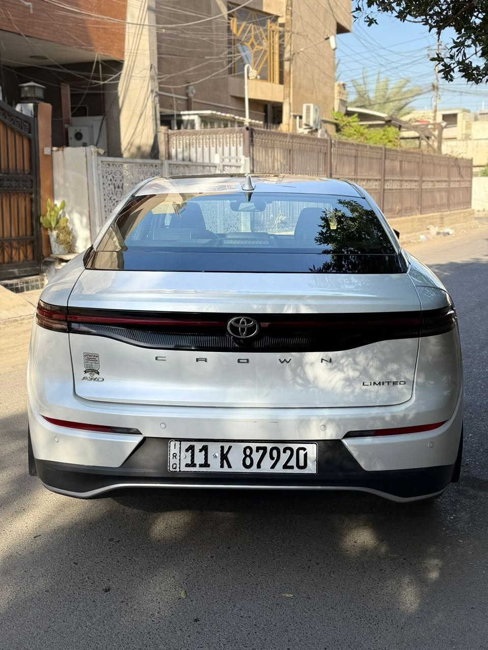كراون 2024 Limited!  XLE

وارد امريكي 

ضررها السياره ناشره كلش حلو بين البابتين وصلحن نفسهن

مواصفات 1/1 بانوراما 

محرك 2500 هايبرد

السيارة ب اسمي رقم بغداد

فول مواصفات لمتد

ماشية50الف

سقف بانوراما

‏‎لايت 4 عدسات

‏‎شاشة كبيرة + كيجات ديجتال

‏‎سستم صوت JBL + دمام خلفي

‏‎رادار  امامي + مانع تصادم + تحدي مسار

‏‎رادار خلفي + مانع تصادم خلفي

‏‎رادار جوانب + نقطه عمياء

‏‎تحكم مقاعد امامي كهربائي

‏‎مقاعد جلد اسود ملكي  + تبريد كشنات

‏‎شاحن وايرلس

‏‎ميموري كشنات

‏‎ويل 19 إنش 🛞

‏‎فول منافذ TPC + كار بلي 🔋

‏‎ باقي مواصفات الكراون معروفه

السعر 280وبيه مجال
مكان السياره بغداد زعفرانيه 
***********
