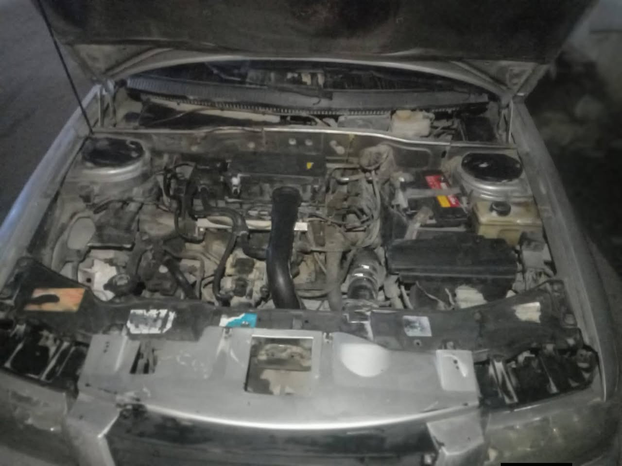 سمند ٩ سياره لا ضربه ولا تبديل بس جارده محرك جديد كير جديد رقم نكليزي كربلاء تحويل مباشر السعر ٣٢ العنوان بغداد حي النصر ***********
