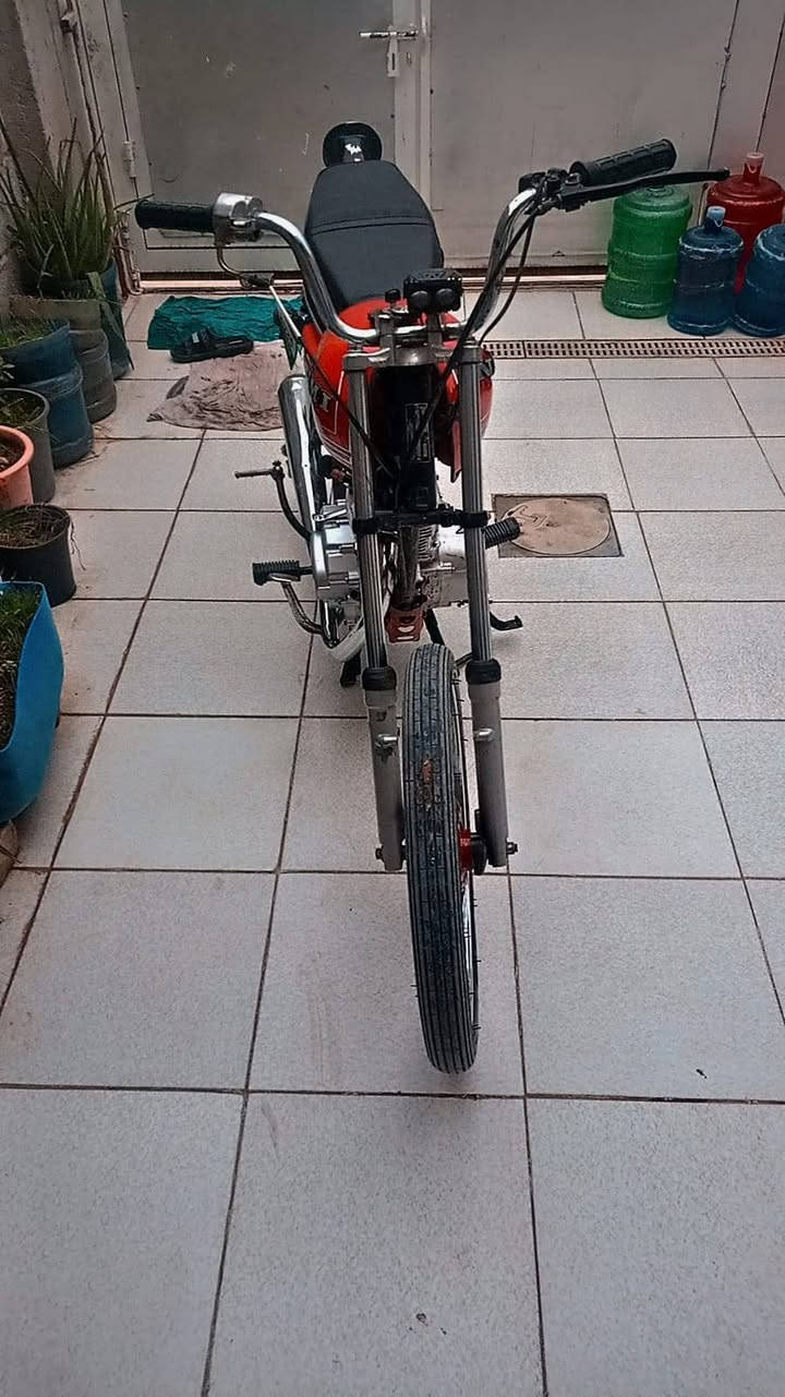 من رخصه الادمن
يابه 4كير شلامجه مكينه تشك الكاع الدراجه تعمير جديد يعني ربع ما تصرف بليته ورقم شاصي موجودات الدراجه خير من الله متوازي علا بيعتها 400 وبيها مجال للطيبين متواجد نت رقمي ***********
