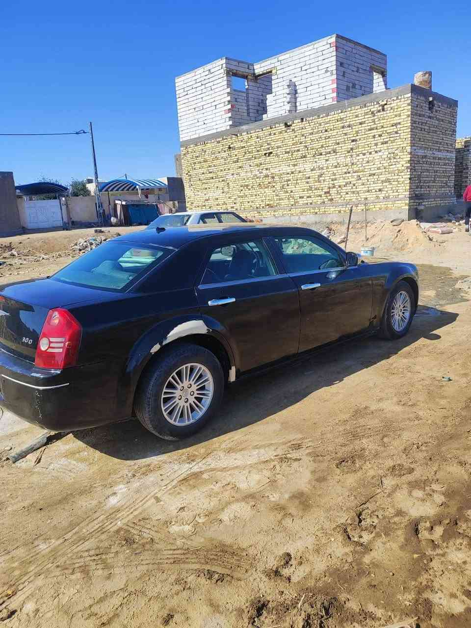 اوباما 2008 اصل رقم بغداد
مكانها نجف 
بيها جراد خفيف حادثها باب السائق مبدل وطخة بسيطة بالجاملغ الخلفي مبينة بالصور .

السعر 105 وبيها شويه مجال 

+964 782 966 5056
