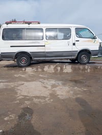 فتون للبيع الوان موديل 14سياره موصليه مكينه گير اكسن خير من الله كهربا...