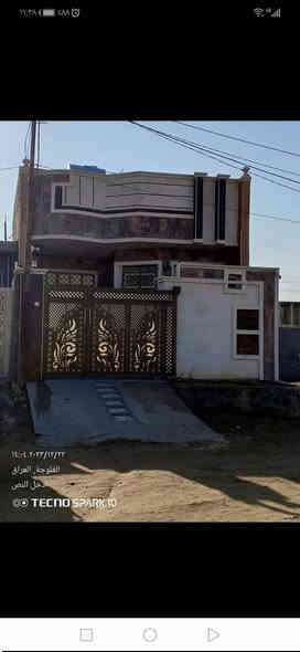 مشتمل للبيع في الفلوجه منطقه السد خلف مجمع الرحاب مساحته 125 قرب شارع المضيف بناء حديث بلوك طابو زراعي   يحتوي على غرفه +صاله +استقبال +صحيات داخلية و خارجية +مطبخ..... بناء حديث درجه اولى السعر 52 مليون وبي مجال  للإستفسار 
***********
***********
