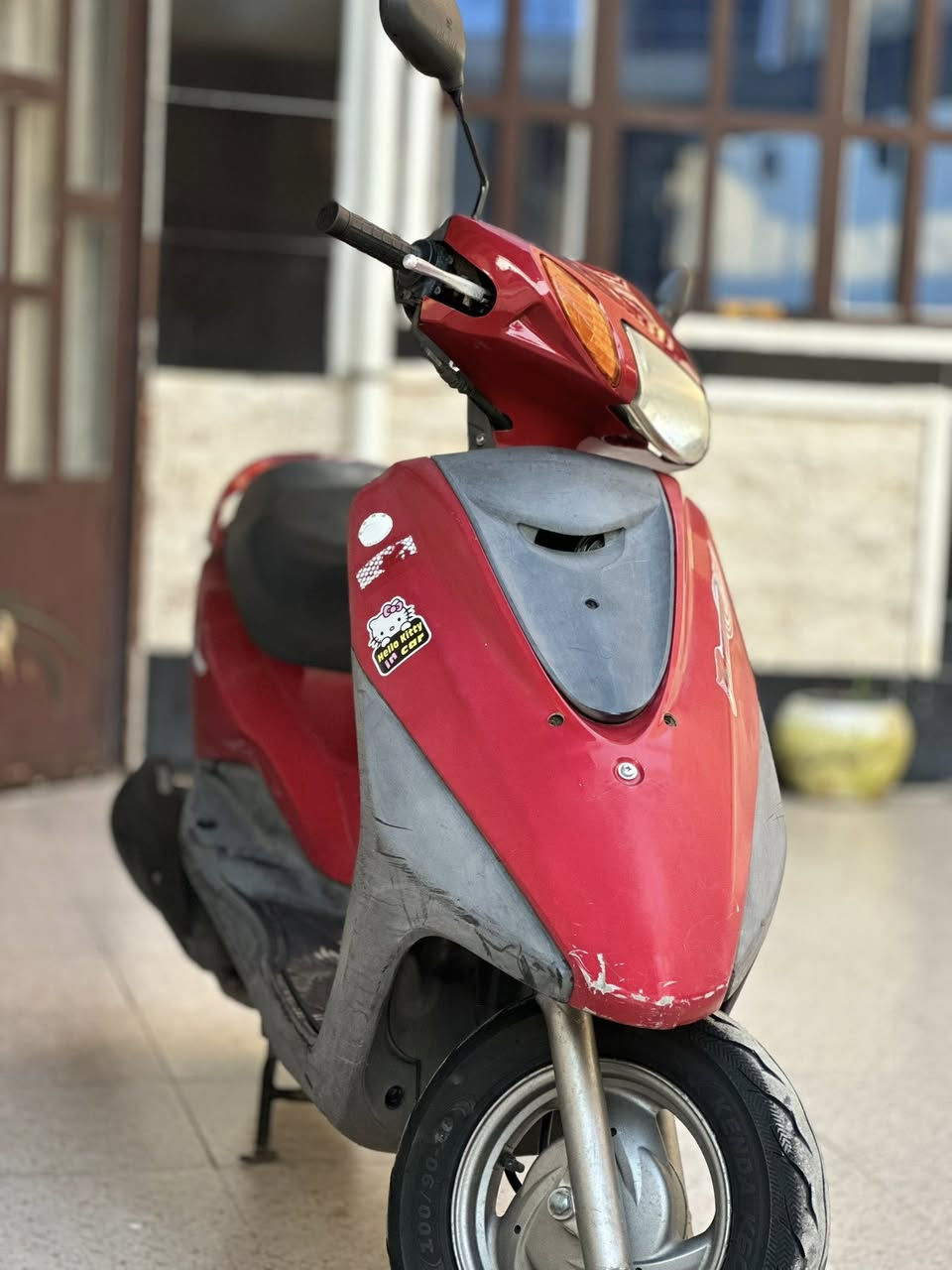 السلام عليكم بريز لايت عالي
ماشيه ٢١ الف فقط 

ختم واحد نوزل خطين 

دراجة جديدة معنى الكلمه 

العنوان ديالى بعقوبة 

السعر خاص 

الاستفسارات ***********
