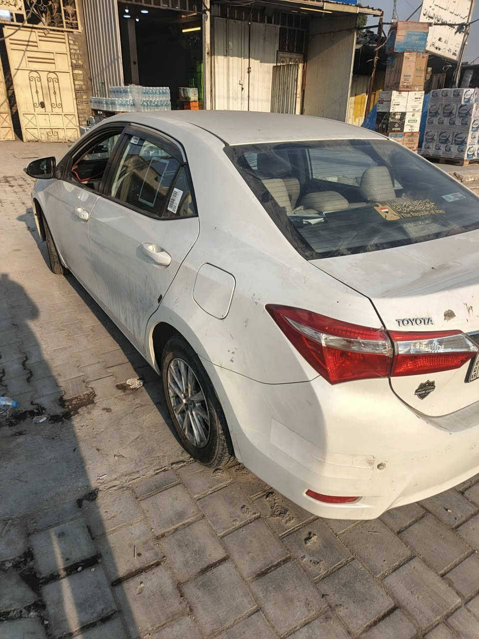 سلام عليكم
🔺كورولا 2015 خليجي. 

 

🔺ماشيه.17 الف

🔺🔺السعر 155$  وبيه مجاااال 

اتصال : ***********

 🔺محرك  1600

🔺تبريد ثلج ❄️ 

🔺صدر جديد 

🔺 محرك كير كله مكفول 

🔺 حاله السياره: السياره صدر مبدل كامل امامي خلفي 

 السياره بها صبغ بالبنيد تقريبا 50 سم مو اكثر راح احدد لك علي الصور  على البنيد خادم

مكانها بغداد الطالبية
