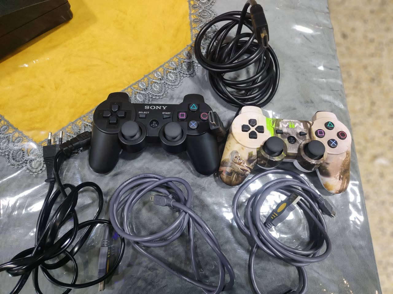 السلام عليكم ابلي 3 كامل ملحقاتو نضيف معه جوستكات اثنين وحده تجاري او وحده اصلي او كيبلين شحن طولهن 2 متر مع ايجدي طولو اثنين متر
اسعر 150الف


**إذا كنت صاحب هذا الإعلان وتريد حذفه لأي سبب، رجاءا أرسل رسالة إلى الدعم الفني**