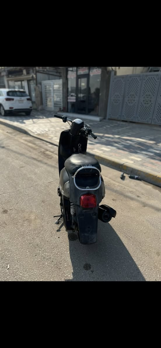 سلام عليكم شباب بولسي للبيع
مكينه مفتوحه بس اذا مو معدلك 120 مرجوع 
نقص شوته واشاير وبك لايت مايشتغلن الباقي كله شغال سلف لايت كلشي باتري جديد ضفيره فول 
السعر 500 وبيها مجال بسيط كلش


**إذا كنت صاحب هذا الإعلان وتريد حذفه لأي سبب، رجاءا أرسل رسالة إلى الدعم الفني**