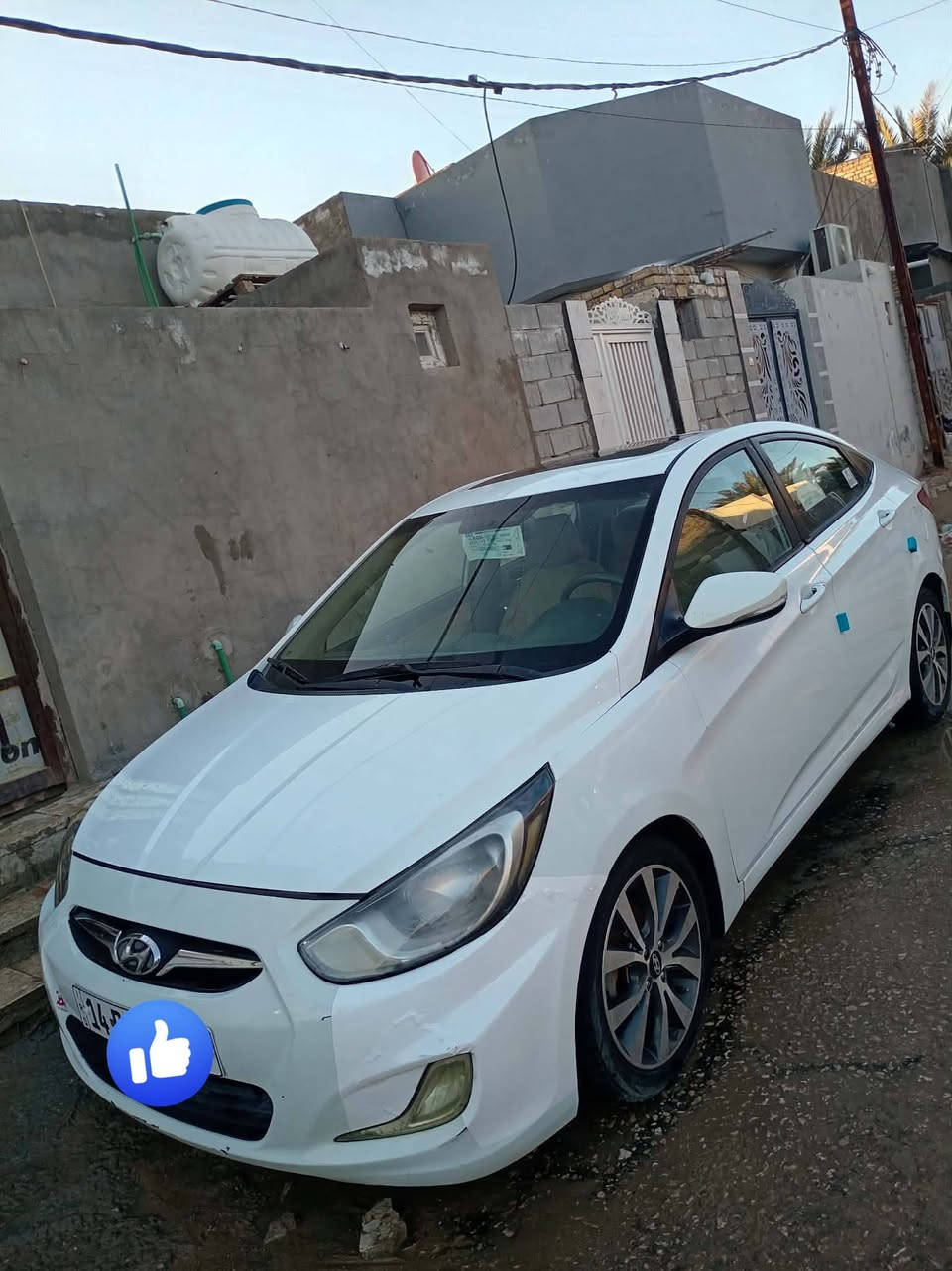 السلام عليكم ورحمة الله وبركاته
للبيع اكسنت موديل 2014 خليجي رقم بصره دولي باسمي تحويل ثاني يوم فول مواصفات عدا البصمه فتحه شاشه سنتر لوك اشاير بالمري ويل كروم تحكمات ستيرن تخم تاير ستوني شادله جديد مكينه كير كفاله محرك 1600 دوش
سياره بيه قطعتين صبغ بدون دواخل فقط وبيه باردات 
السعر 95وبيه مجال مكاني نجف 
رقم الهاتف ***********
