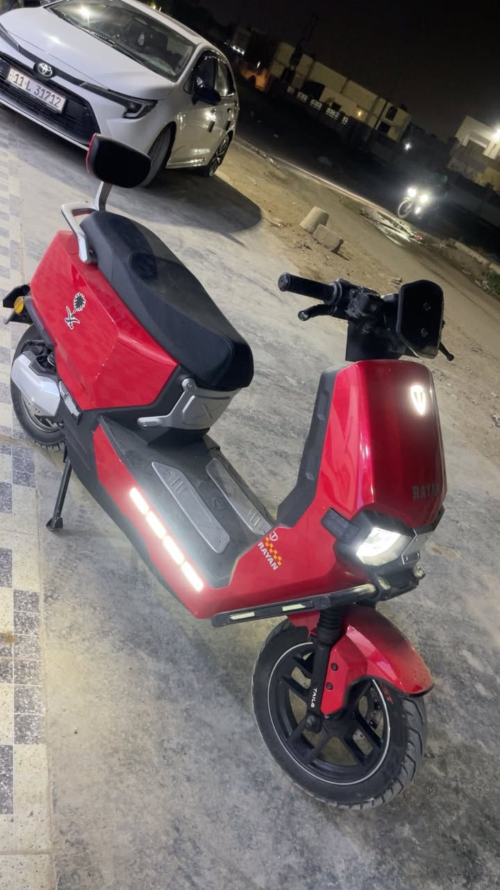 دراجة شحن الريان وحش الكون مستخدمة شهر كاملة مابيهة نقص 6 بطاريات مسطرة سعرهة 850 الف 
مكاني بغداد العامرية ***********
