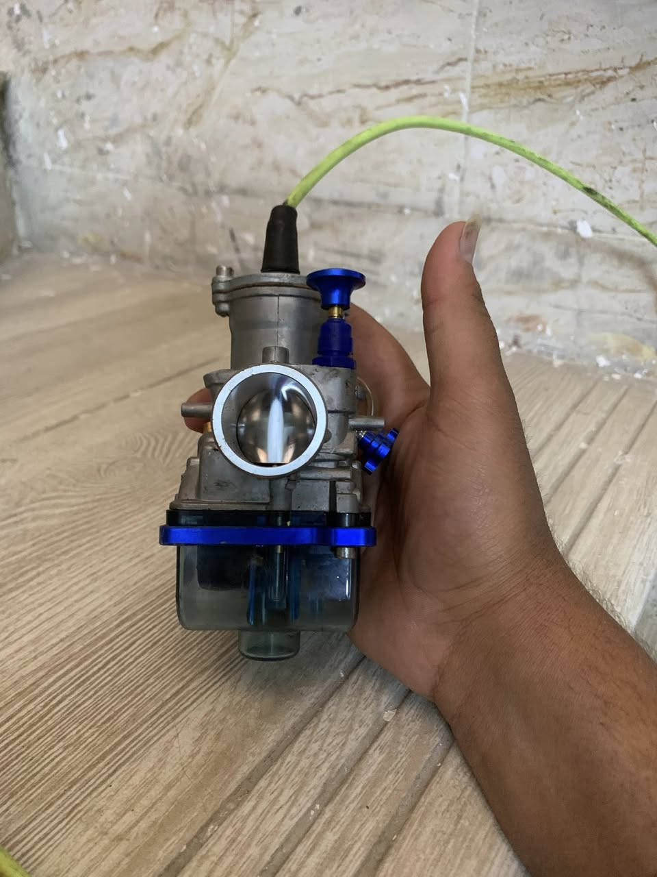 كابريتر قفاز رياضي هيه والقمجي للبيع مكاني الدوره ابودشير ***********
