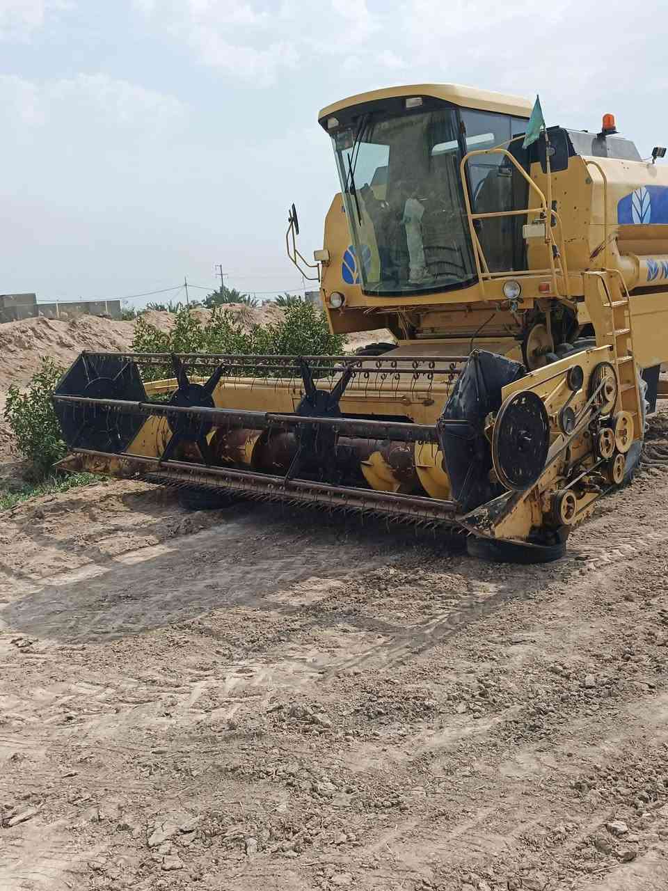 سلام عليكم حاصود للبيع موديل 97 جاهزة للعمل 
للاستفسار ‏‪0772 687 3992‬‏
‏‪0781 657 2587‬‏
